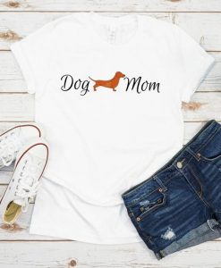 Dog Mom Dachshund T-Shirt
